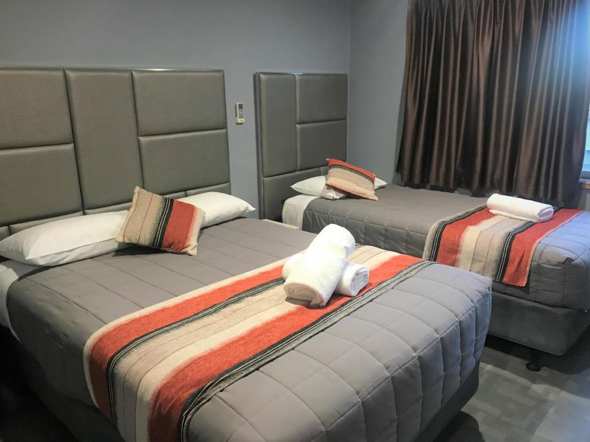 Toukley Motor Inn Bagian luar foto